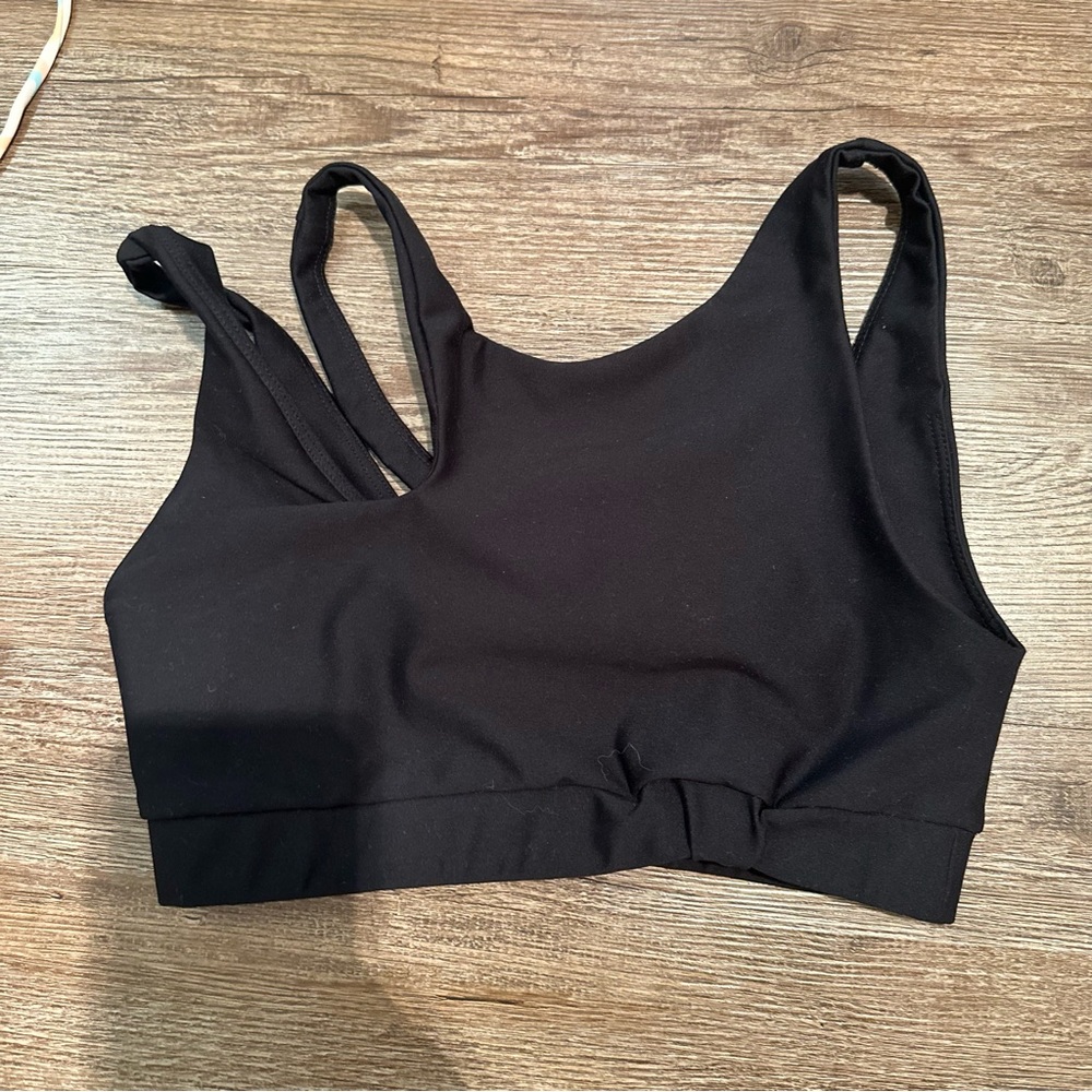 Sports bra